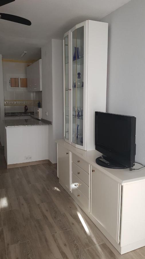 Edificio Agata Apartment เบนัลมาเดนา ภายนอก รูปภาพ
